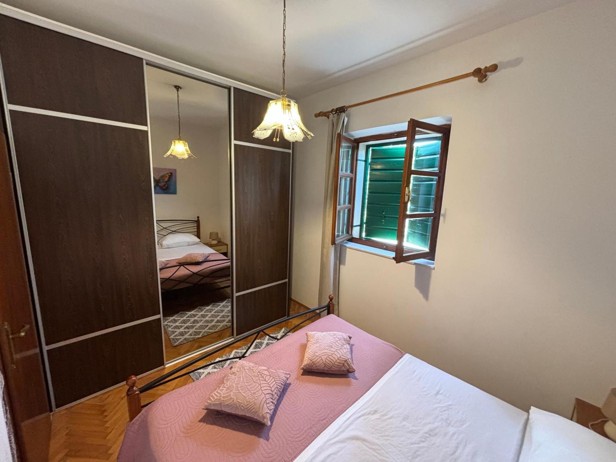 Apartments Renata プチシャ エクステリア 写真